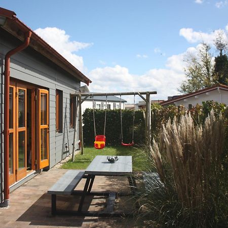 Villa Emilia - Gemuetliches Kinderfreundliches Blockhaus Mit Umzaeuntem Garten ซินท์ อันนาลอนด์ ภายนอก รูปภาพ